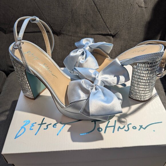 Betsey Johnson Shoes - NWT Betsy Johnson Aida shoes